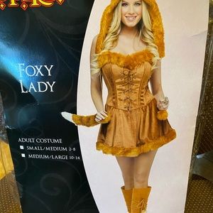 Halloween Women’s Costume-size Small